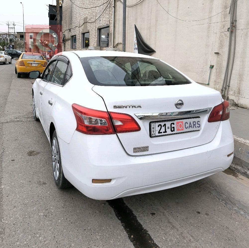 نيسان سنترا